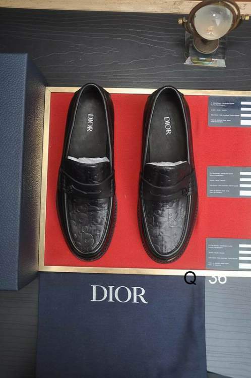 Picture of Dior Shoes _SKUDiorsz38-45AH05013973